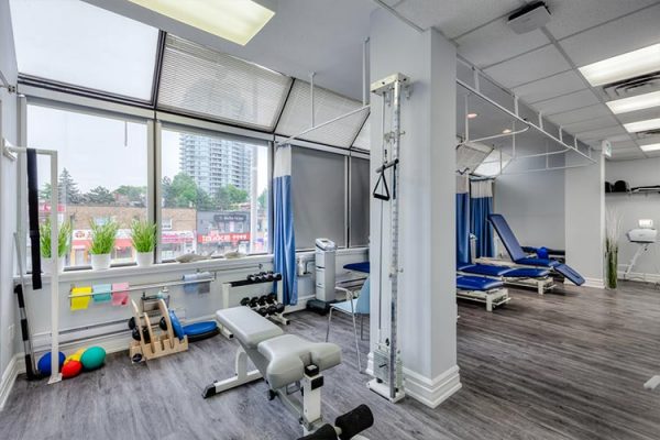 HealthMax Physiotherapy, Chiropractor North York