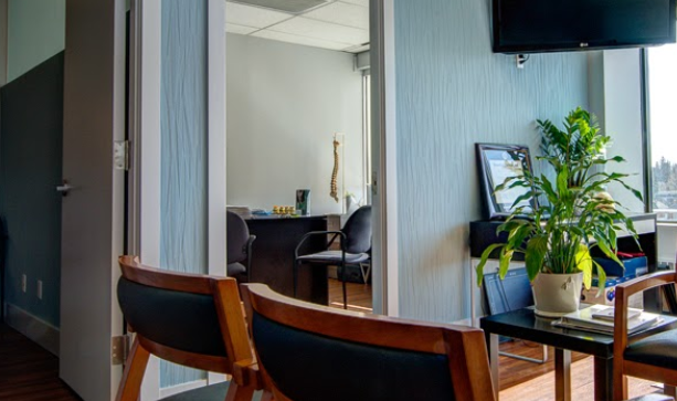 Mount Royal Village Family Chiropractic, Acupuncture & Massage Chiropractor calgary